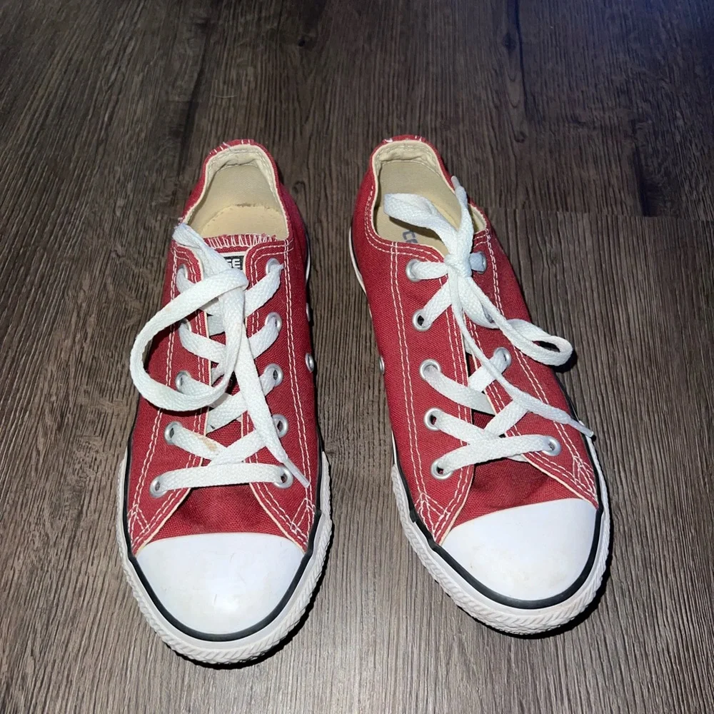 Converse Maroon Sneakers Size 2